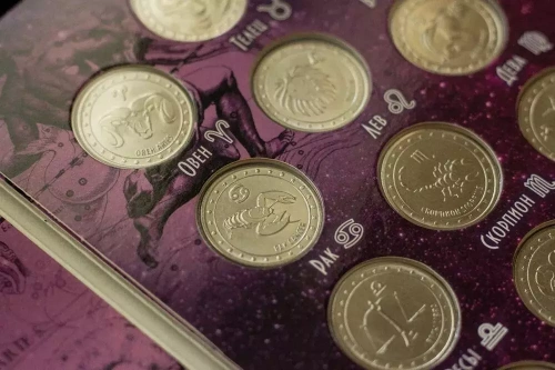 Набор из 13-ти монет 1 рубль в альбоме Знаки зодиака Приднестровье 2016 UNC фото 6 Набор из 13-ти монет 1 рубль в альбоме Знаки зодиака Приднестровье 2016 UNC фото 6